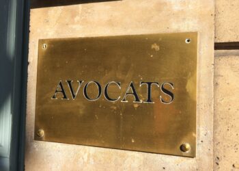 Les cabinets d&rsquo;avocats &eacute;trangers peuvent d&eacute;sormais ouvrir en Tunisie