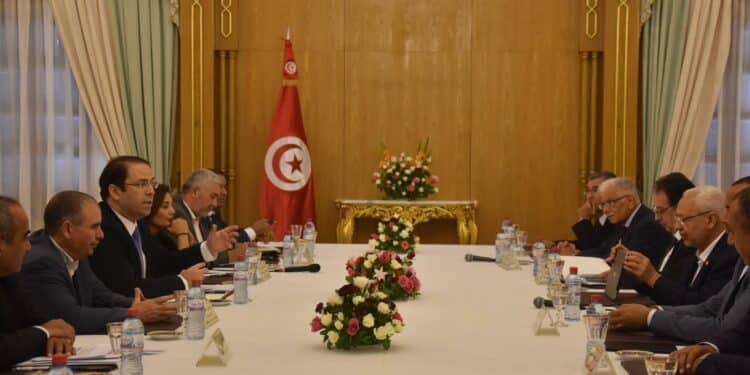 Youssef Chahed rencontre les signataires du Pacte de Carthage