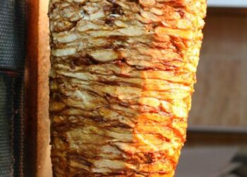 Chawarma &agrave; la viande de chat &agrave; El Manar, le minist&egrave;re de l'Int&eacute;rieur d&eacute;ment