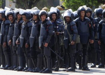 Des supporters esp&eacute;rantistes arr&ecirc;t&eacute;s au Caire