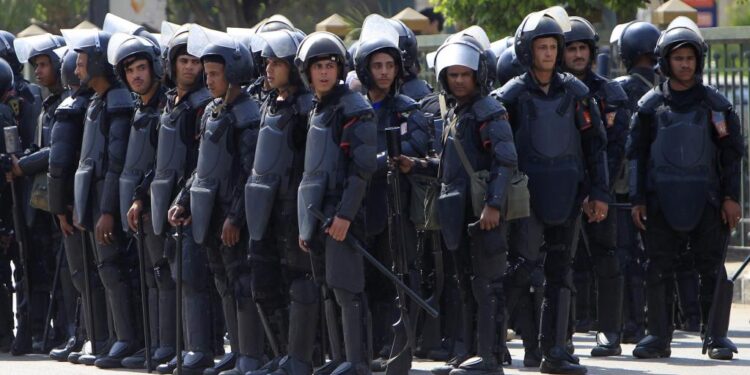 Des supporters espérantistes arrêtés au Caire