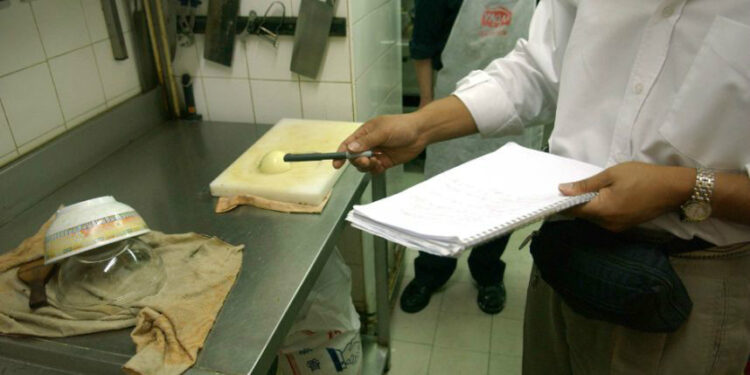 Tunisie : Patrouilles de contr&ocirc;les d&rsquo;hygi&egrave;ne dans les restaurants