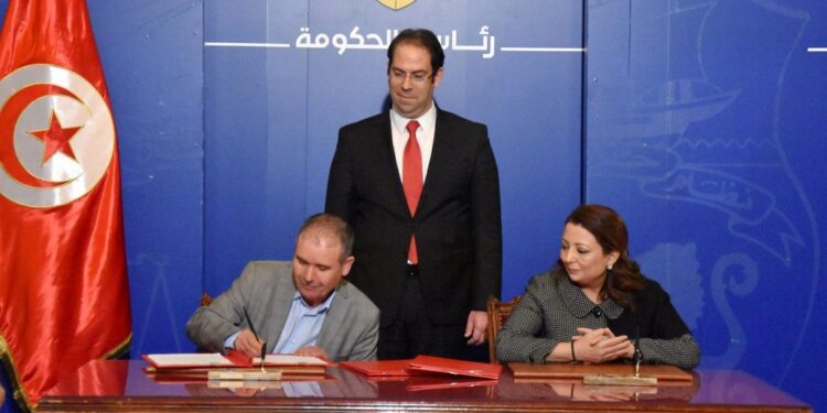 Tunisie : Les prochaines négociations sociales démarreront en avril 2018