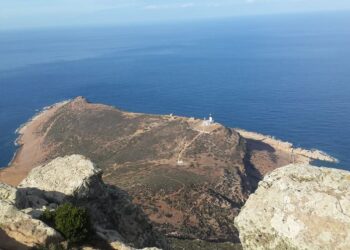 Ghar el Kebir et les impressionnantes grottes d'El Haouaria