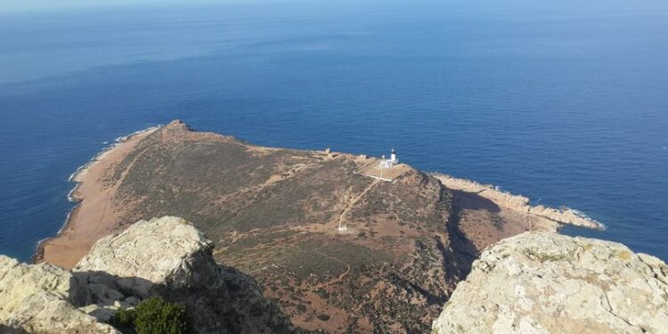 Ghar el Kebir et les impressionnantes grottes d'El Haouaria
