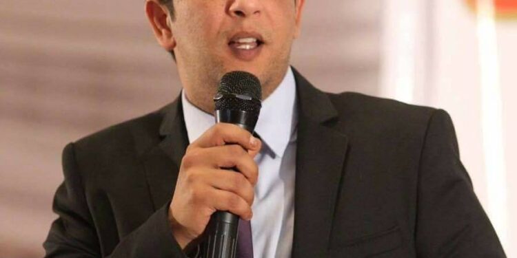 Mehdi Rebai, pilote, militant et politicien : "Je me bats pour casser l&rsquo;entente entre Nidaa et Ennahdha"