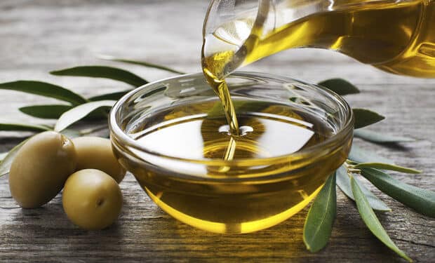 L&rsquo;huile d&rsquo;olive n'est pas ancr&eacute;e dans la culture culinaire des Tunisiens, selon Samir Ta&iuml;eb