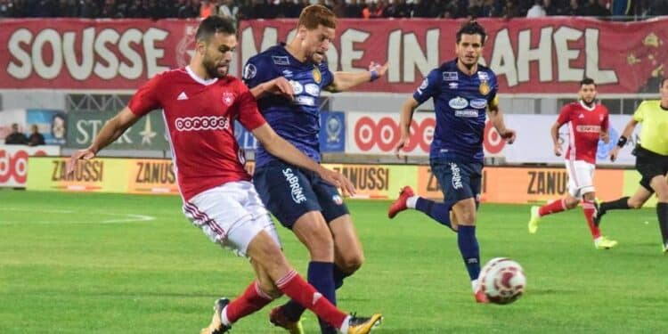 Ligue 1 : L'Esp&eacute;rance toujours en t&ecirc;te, le CSS se rapproche