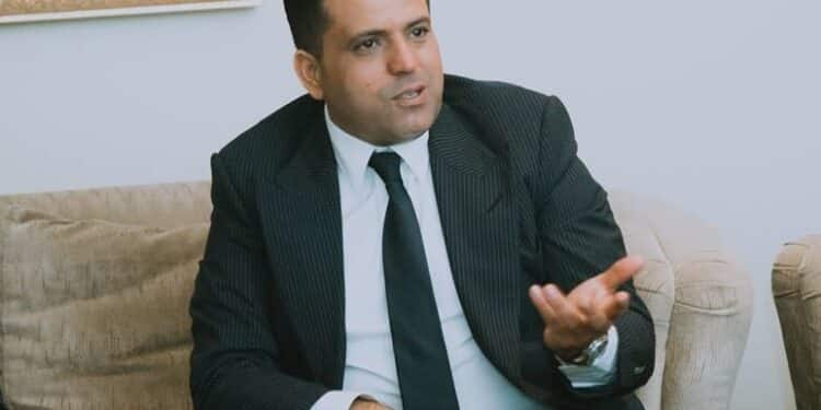 La Justice refuse de lever le gel des avoirs de Slim Riahi et son interdiction de voyage