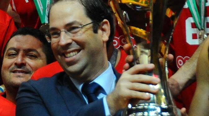 Sondage : Youssef Chahed maintient son leadership