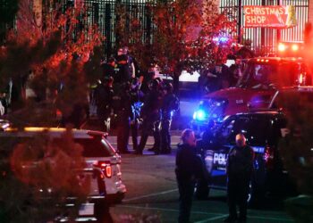 Etats-Unis : Trois morts suite à une fusillade dans un supermarché du Colorado