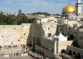 Palestine : Trump informe Abbas qu'il veut "transférer l'ambassade à Al-Quds"