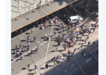 Australie : Un véhicule roule sur la foule et fait 13 blessés