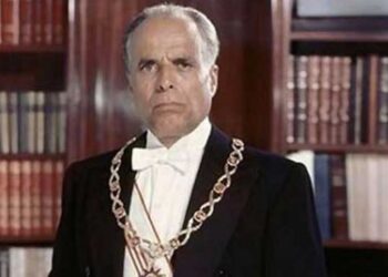 Le Prix Mandela du Combattant Supr&ecirc;me au Pr&eacute;sident Habib Bourguiba !