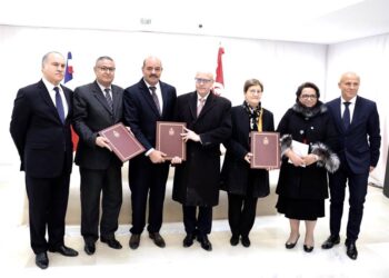 Education : La Tunisie et la France signent trois conventions de partenariat