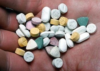 Poste fronti&egrave;re de Bouchebka : Saisie de 2500 comprim&eacute;s d&rsquo;ecstasy
