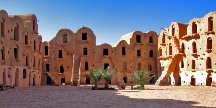 La Tunisie veut inscrire les Ksours de Tataouine dans la liste pr&eacute;liminaire de l'UNESCO
