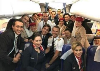A bord d'un avion Tunisair, le dernier &eacute;quipage d'Emirates quitte la Tunisie