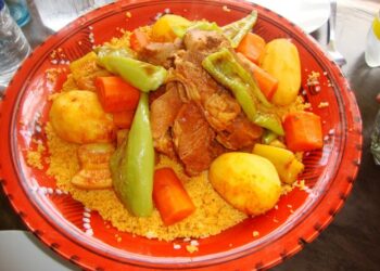 La Tunisie, l'Alg&eacute;rie et le Maroc veulent inscrire le couscous au patrimoine mondial de l&rsquo;Unesco
