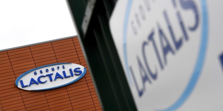 Lait Lactalis contaminé : 12 millions de boites rappelées dans 83 pays