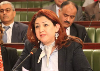 La d&eacute;put&eacute;e Hajer Ben Cheikh "descend" Sihem Ben Sedrine &agrave; l'ARP