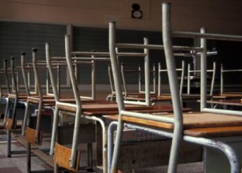 Gr&egrave;ve dans toutes les &eacute;coles primaires de Tunis 1 et 2, le 19 avril