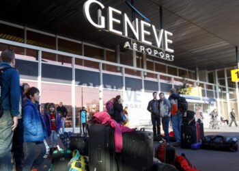 Gen&egrave;ve : Un vol Tunisair annul&eacute; sans pr&eacute;avis, 140 passagers dans la rue ?