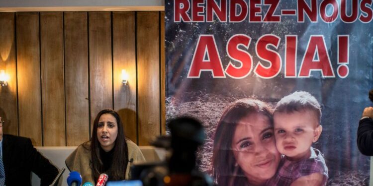 Le Franco-tunisien qui a emmené sa fille de 18 mois en Syrie écope de 10 ans de prison