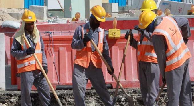 2000 ouvriers de chantier sont recherchés, selon le ministre des Affaires sociales