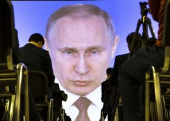 Russie : Poutine vante sa nouvelle arme nucléaire "indétectable"