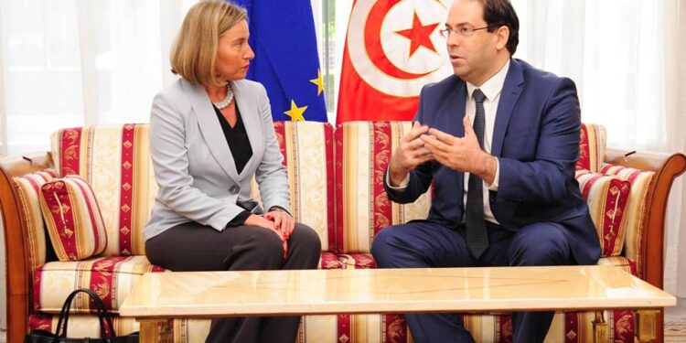 Liste noire, blanchiment d'argent, terrorisme, au centre de l'entretien entre Chahed et Mogherini
