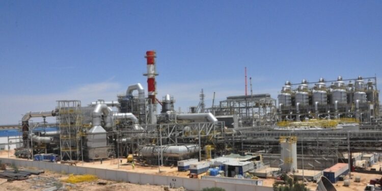 Gafsa : 55 personnes asphyxiées suite à une fuite d’acide phosphorique