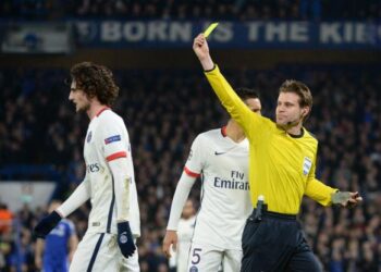 Les arbitres tunisiens "priv&eacute;s" de Mondial ont perdu 57.000 &euro;, en plus des primes