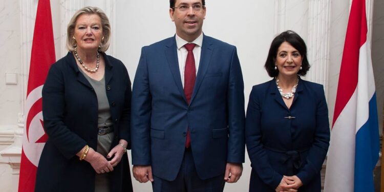 Les Pays-Bas l&egrave;vent l'interdiction de voyage en Tunisie