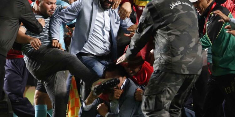 Foot, violence et politique : Quand deux députés interviennent directement dans un match capital