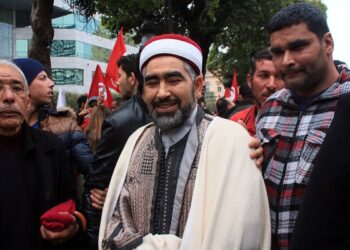 Adel Almi jure que sa traque aux "fattaras" va aboutir...