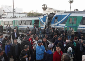 Suite &agrave; la collision entre trains de la banlieue sud : Gr&egrave;ve inopin&eacute;e des agents de la SNCFT