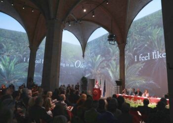 Salma Elloumi &agrave; Florence : "Les touristes italiens sont de retour"