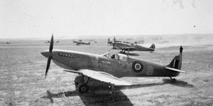 Le Cirque de Skalski : Une escadrille d'aviateurs polonais dans le ciel tunisien