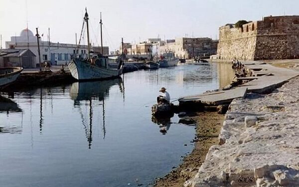 En cartes postales, sept nuances nostalgiques de la Goulette