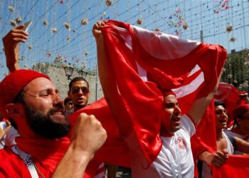 "Mouch Normal" : Les supporters tunisiens encaissent la d&eacute;faite avec humour (Vid&eacute;o)