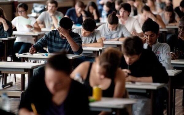 De nouveau, le retard coûte à une élève son bac !