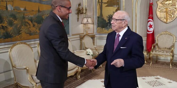 Beji Caid Essebsi à Wahbi Khazri : "Ils essayeront de te blesser, comme Mohamed Salah"