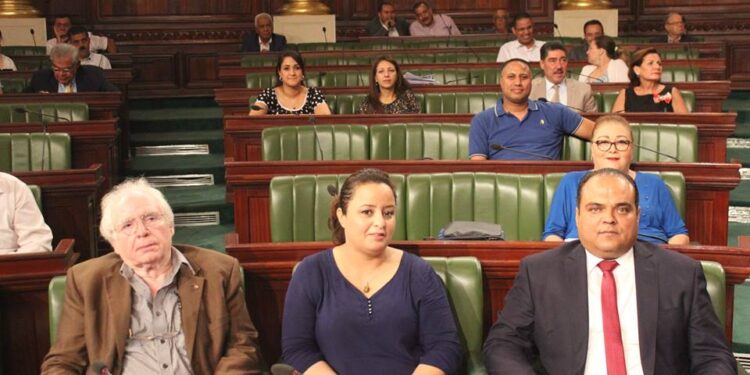 Inacceptable : Seulement 88 députés présents à la plénière sur l'attentat terroriste