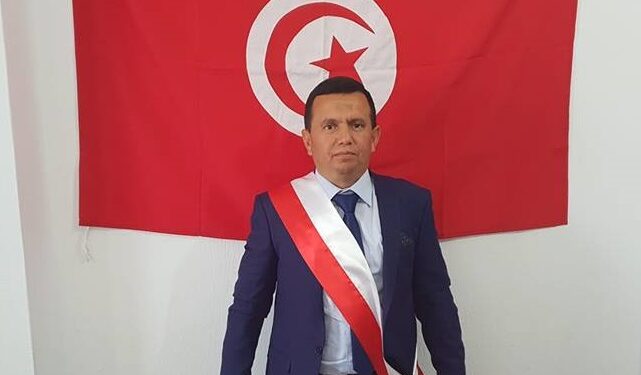 Sidi Bouzid : Fra&icirc;chement &eacute;lu maire, il fait don de son salaire et de toutes ses primes