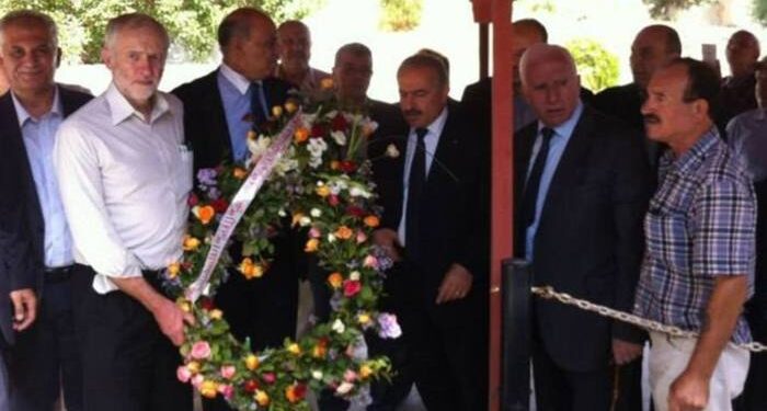 La visite d'un politicien britannique en Tunisie crée la polémique