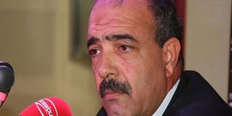 De son propre gré, Fathi Laayouni interdit le mariage des Tunisiennes avec des non-musulmans au Kram