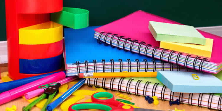 Le coût des fournitures scolaires pourrait atteindre les 180 dinars, selon l'association d'information du consommateur