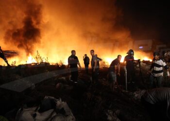 Tunis : Un grand incendie ma&icirc;tris&eacute; &agrave; Kheireddine Pacha