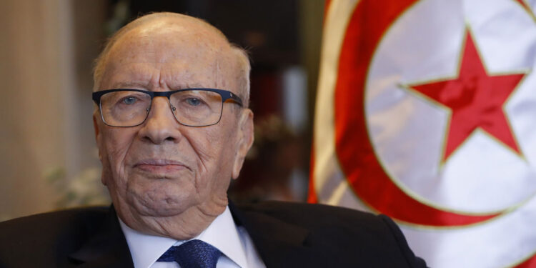 BCE appelle Youssef Chahed à renouveler sa légitimité à l'ARP